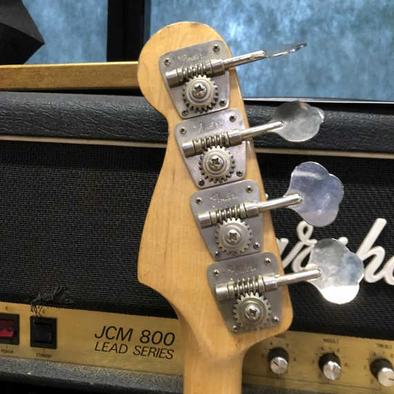 FENDER Precision Bass Lake Placid Blue ( 68 / 72 ) - USATO IN GARANZIA - - immagine 10