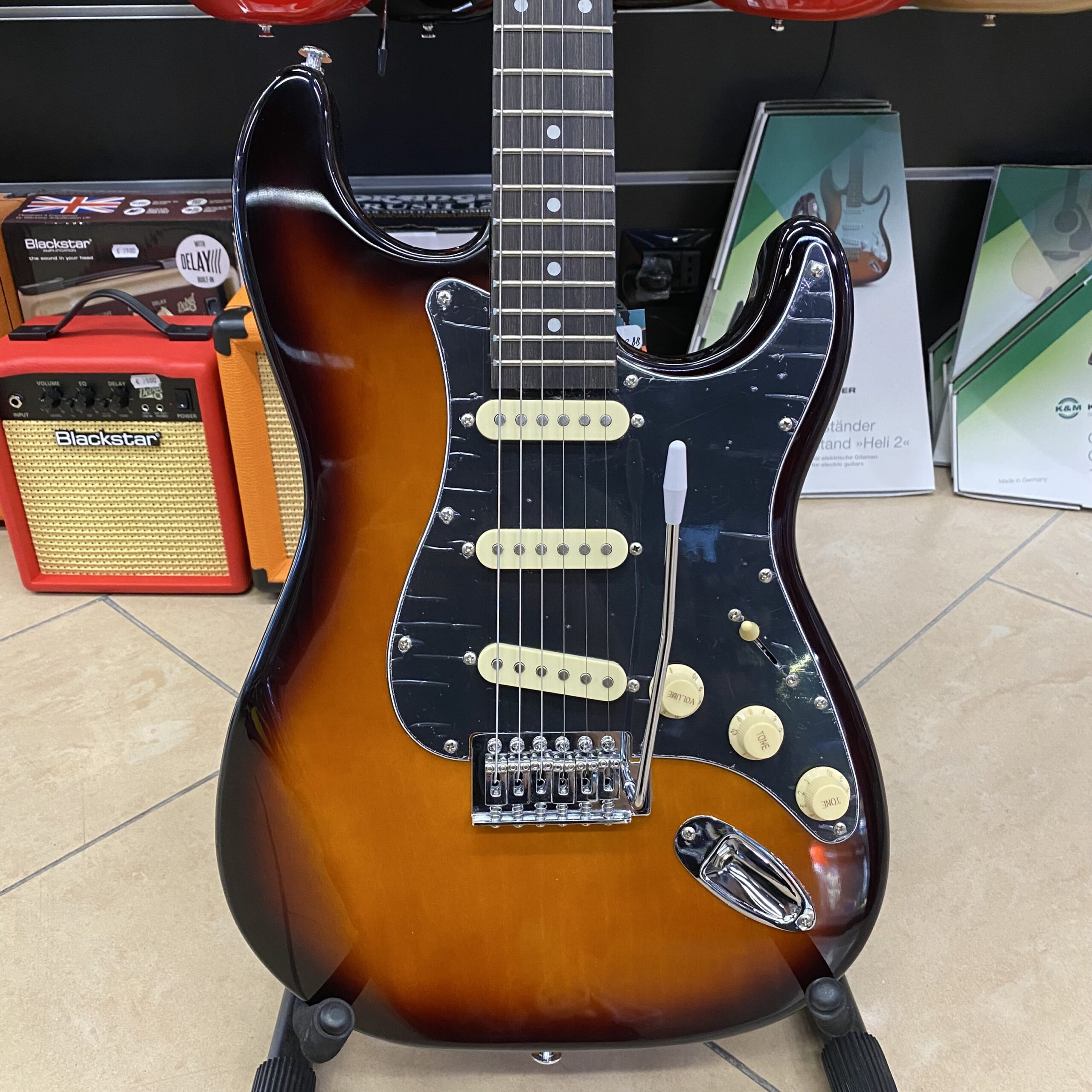 OQAN QGE-RST3 Sunburst: Chitarra Elettrica | Reinzoo