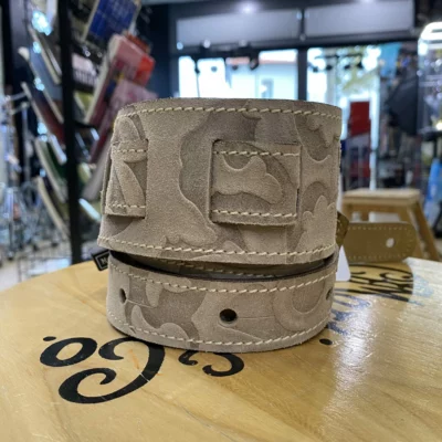 MAGRABO Holes HS Embossed Damasco Beige 6 Cm