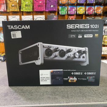 TASCAM 102i