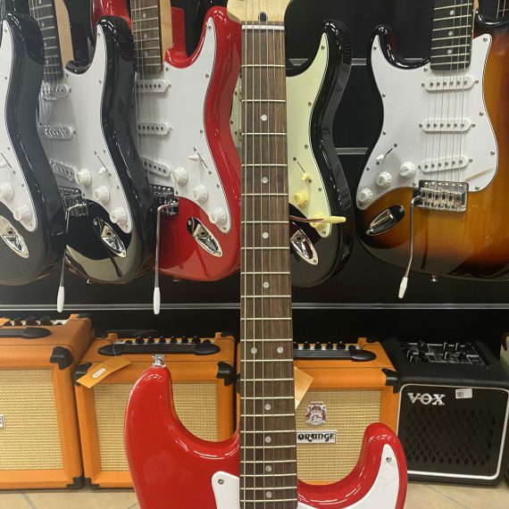 SQUIER FSR Sonic Stratocaster Fiesta Red - immagine 3