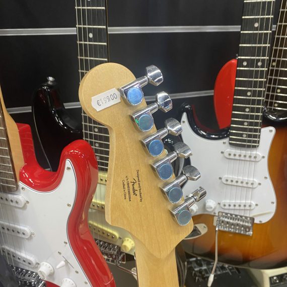 SQUIER FSR Sonic Stratocaster Fiesta Red - immagine 6