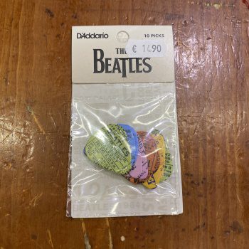 D'ADDARIO THE BEATLES 1964 TOUR TICKET STUB GUITAR PICKS